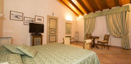 Hotel adda